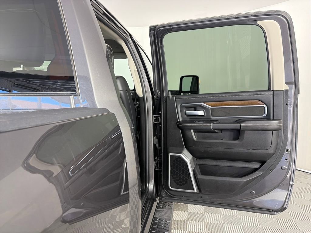 Used 2024 RAM 2500 Laramie w/ Safety Group image 29