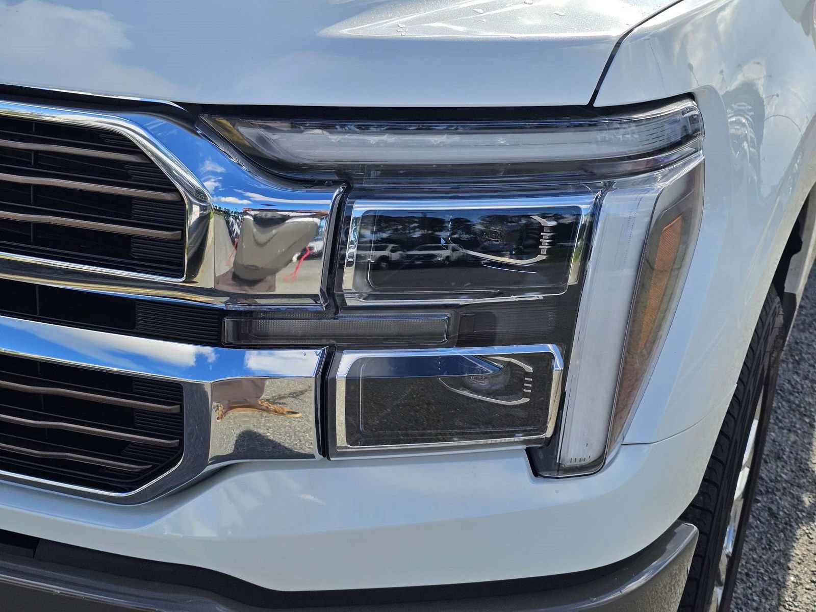 Certified 2025 Ford F150 King Ranch AWD/4WD image 10