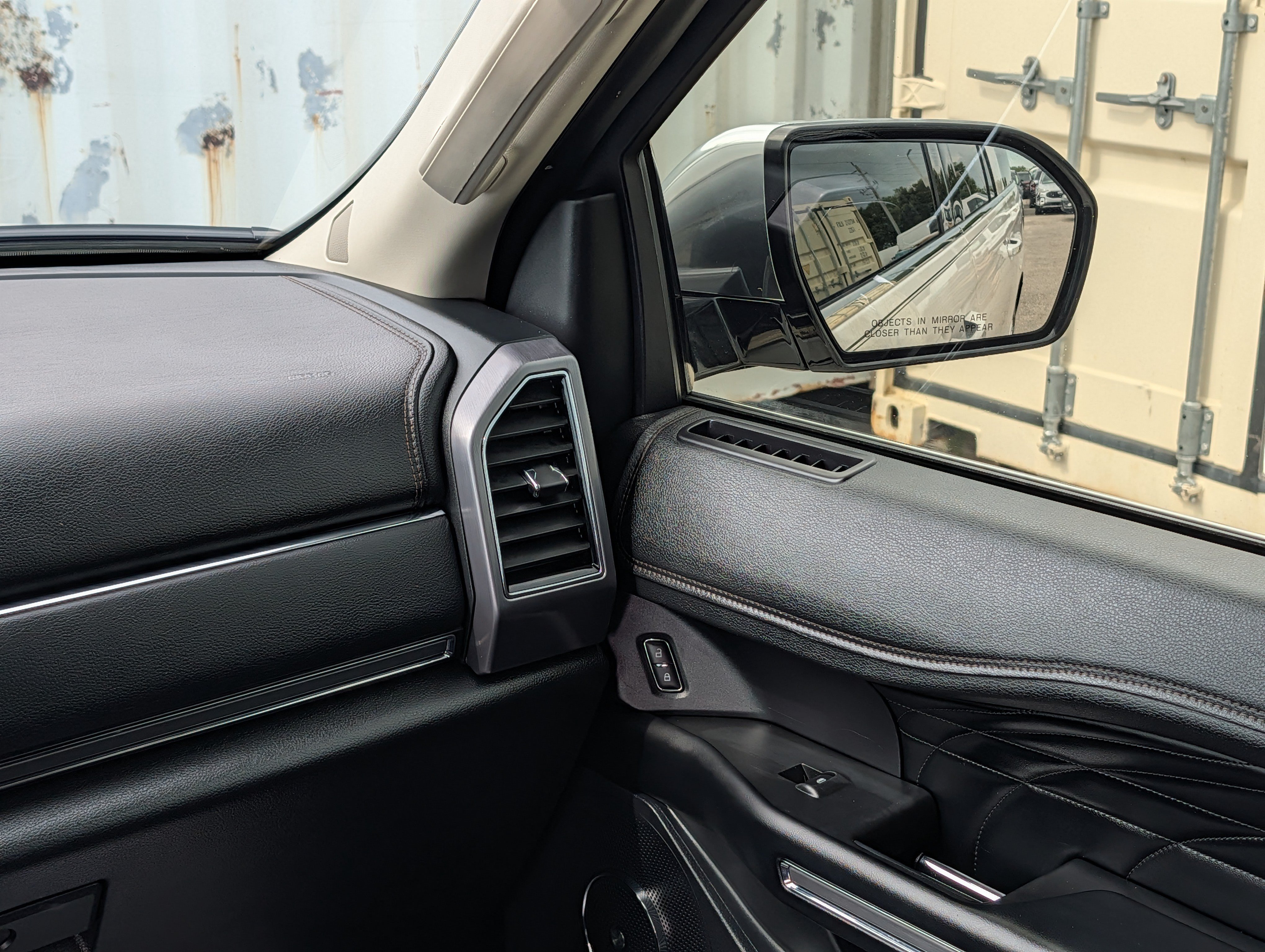 Certified 2019 Ford Expedition Max Platinum RWD image 19