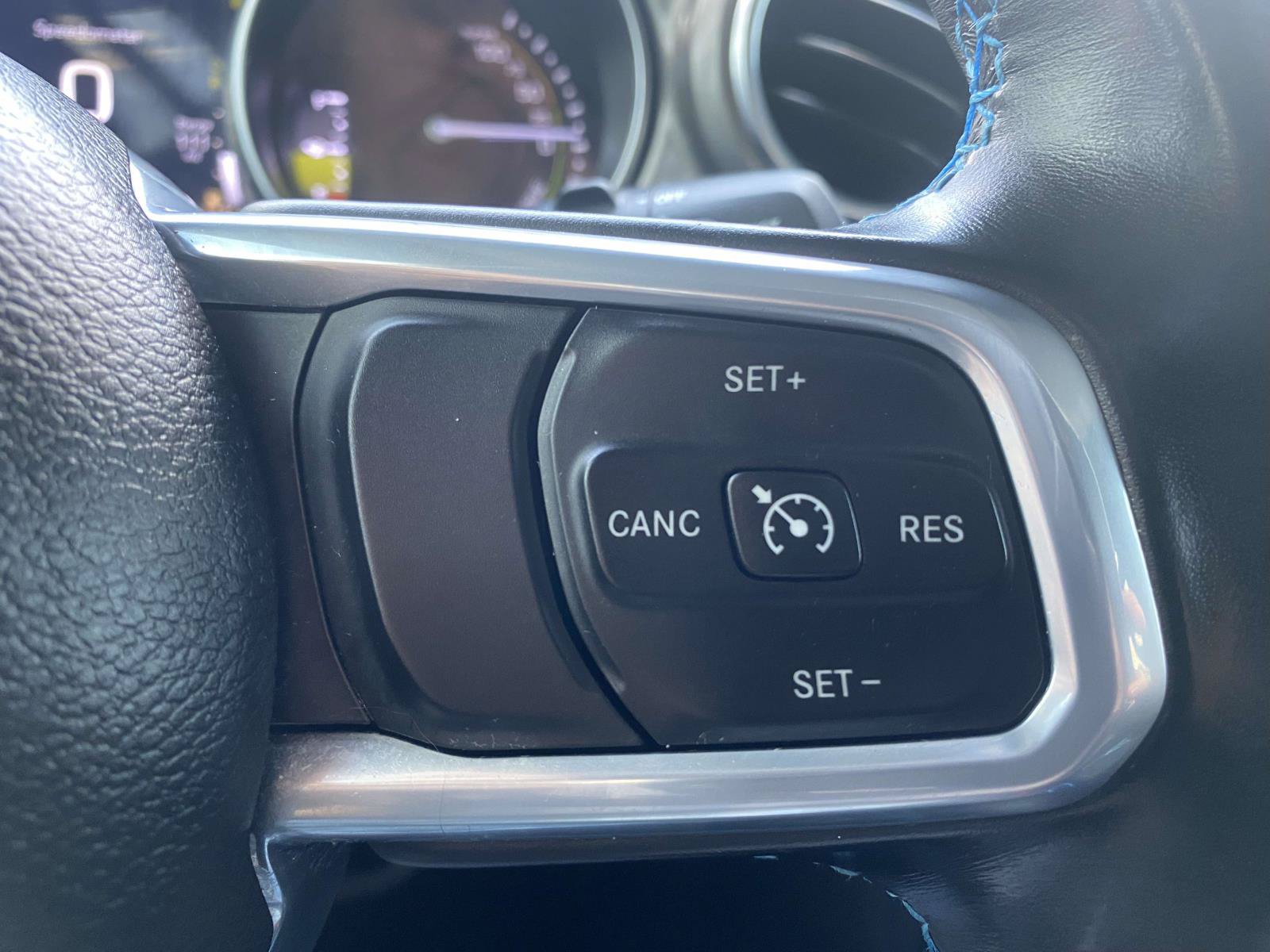 Used 2021 Jeep Wrangler Unlimited Rubicon 4xe AWD/4WD image 21