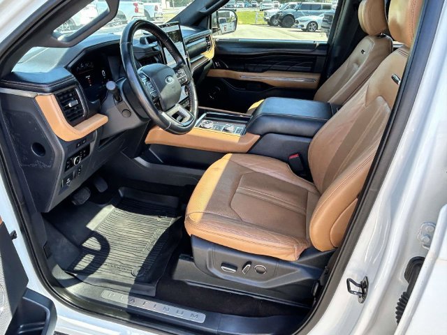 Certified 2022 Ford Expedition Max Platinum AWD/4WD image 16