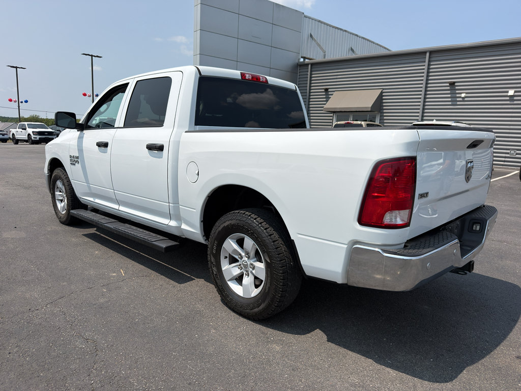 Used 2022 RAM 1500 Classic SLT w/ Electronics Group AWD/4WD image 5