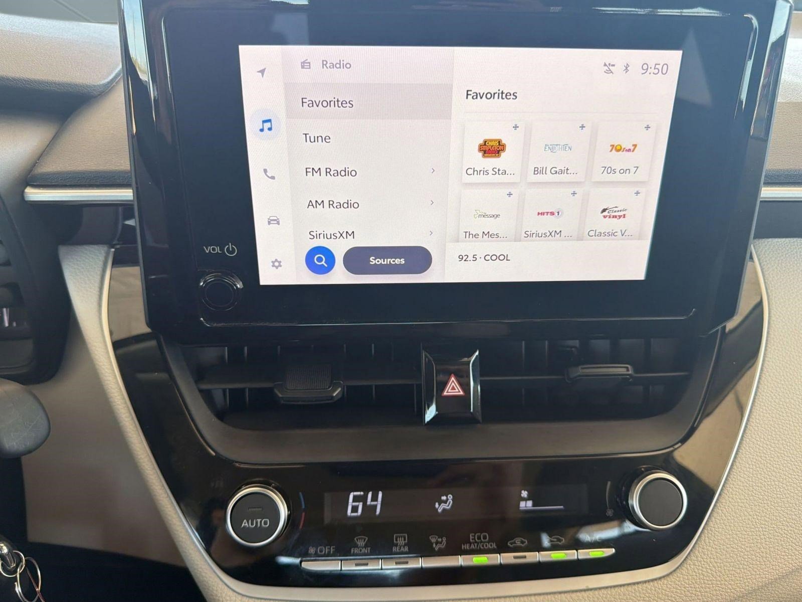 Used 2025 Toyota Corolla LE image 22