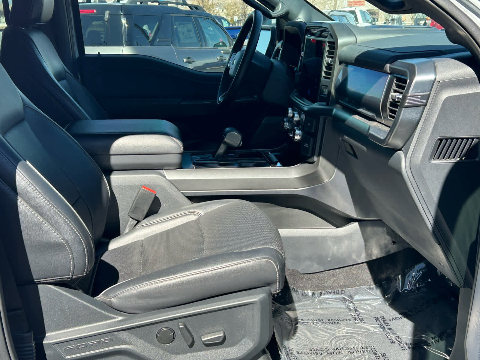 Certified 2025 Ford F150 Lariat image 18