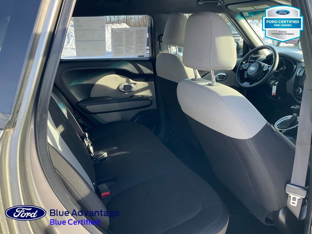 Used 2018 Kia Soul image 28