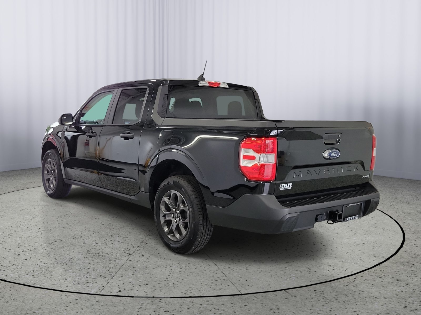 Certified 2024 Ford Maverick XLT w/ Equipment Group 300A Standard AWD/4WD image 3