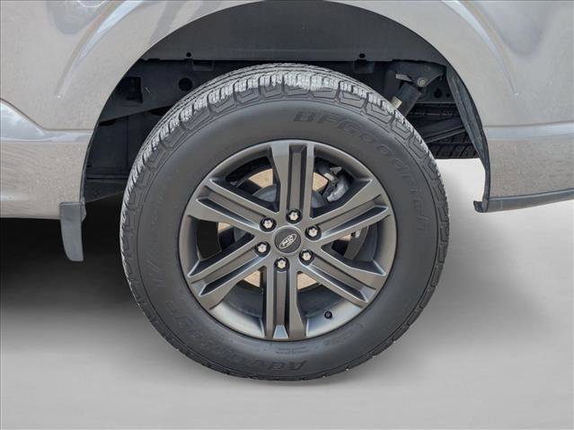 Certified 2021 Ford F150 XLT w/ Equipment Group 302A High image 10