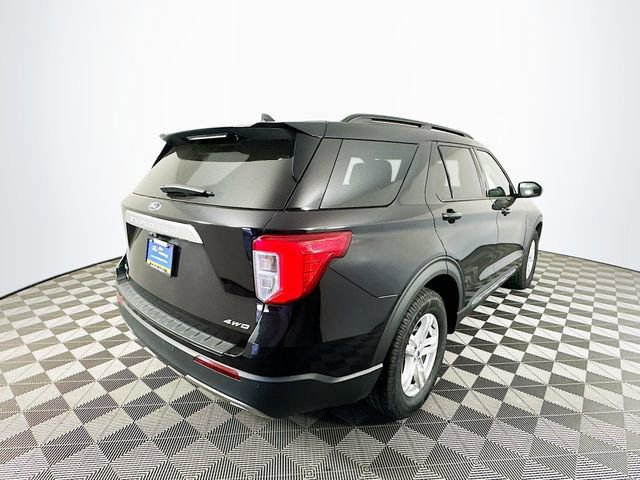 Certified 2023 Ford Explorer XLT w/ Equipment Group 202A image 5