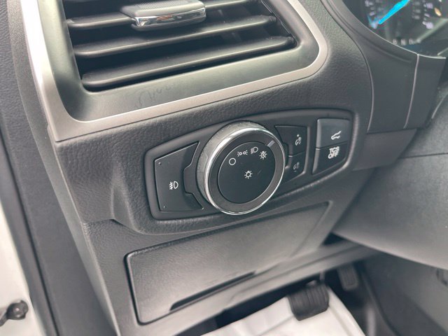 Certified 2024 Ford Edge SEL w/ Convenience Package AWD/4WD image 15