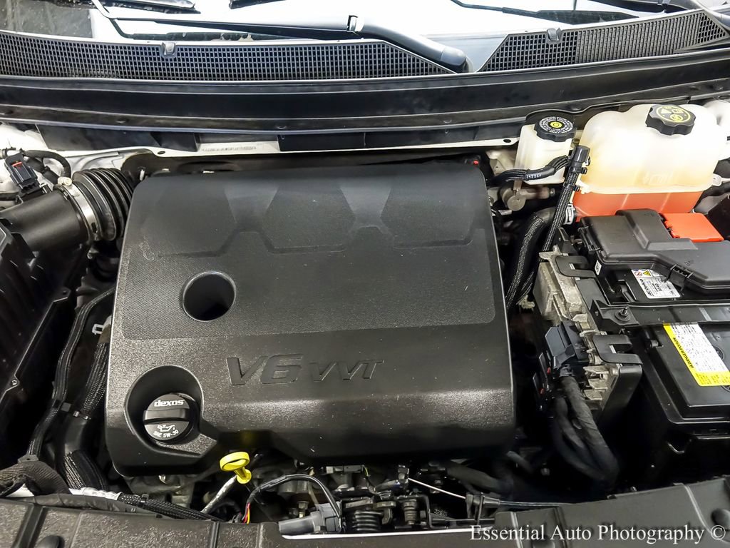 Used 2023 Chevrolet Traverse RS AWD/4WD image 33