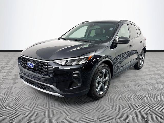 Certified 2025 Ford Escape ST-Line FWD image 3