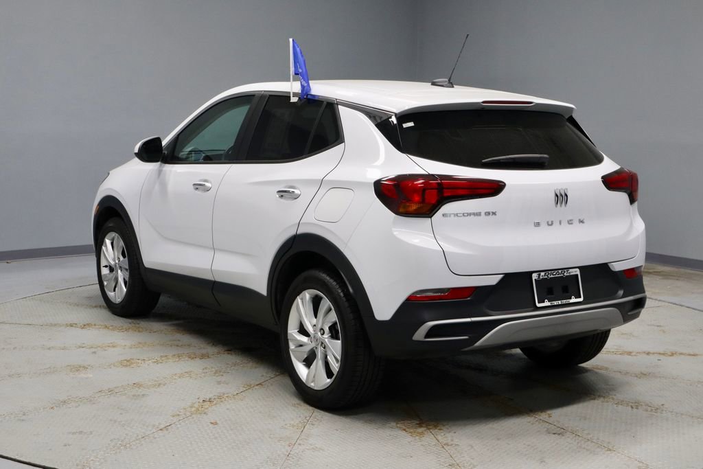 Used 2025 Buick Encore GX Preferred FWD image 9