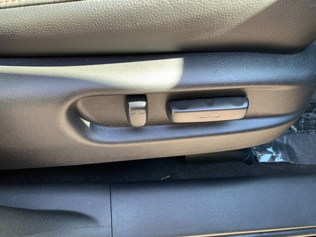 Used 2024 Honda Ridgeline Black Edition image 11