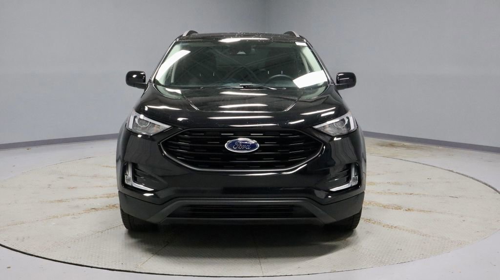 Certified 2024 Ford Edge SEL w/ Sport Appearance Package AWD/4WD image 8