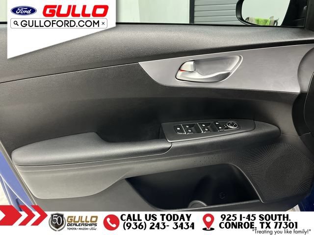 Used 2023 Kia Forte LXS FWD image 18