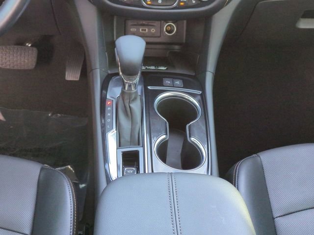 Used 2023 Chevrolet Equinox Premier image 19