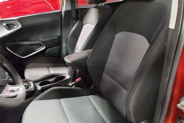 Used 2023 Kia Soul LX w/ Option Group 015 image 10