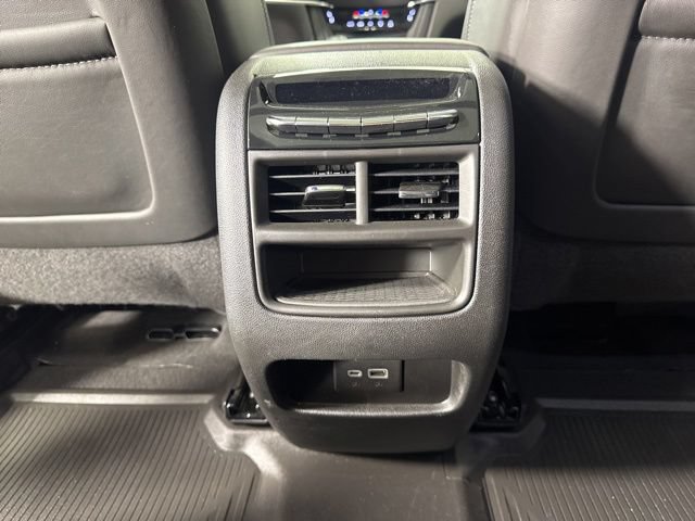 Used 2022 Cadillac XT5 Sportv w/ Platinum Package AWD/4WD image 13