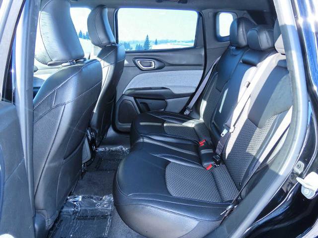 Used 2024 Jeep Compass Latitude image 20