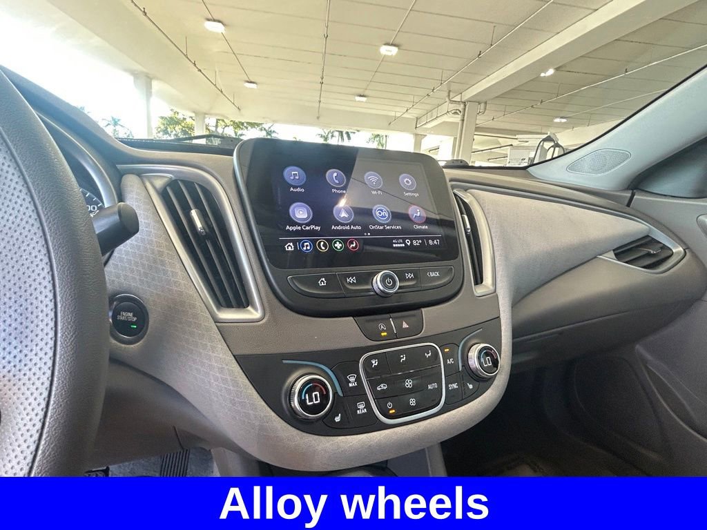 Used 2025 Chevrolet Malibu LT image 11