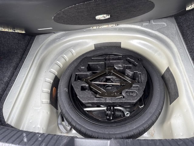 Used 2024 Volkswagen Jetta SE image 41