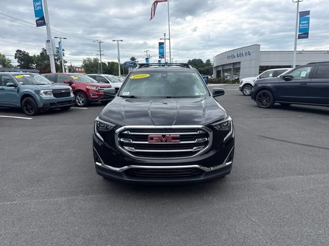 Used 2020 GMC Terrain SLT w/ Preferred Package FWD image 2