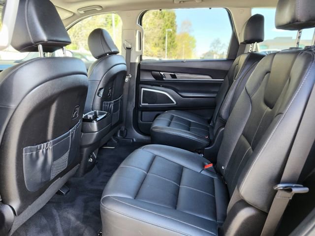 Used 2022 Kia Telluride EX w/ EX Premium Package image 16
