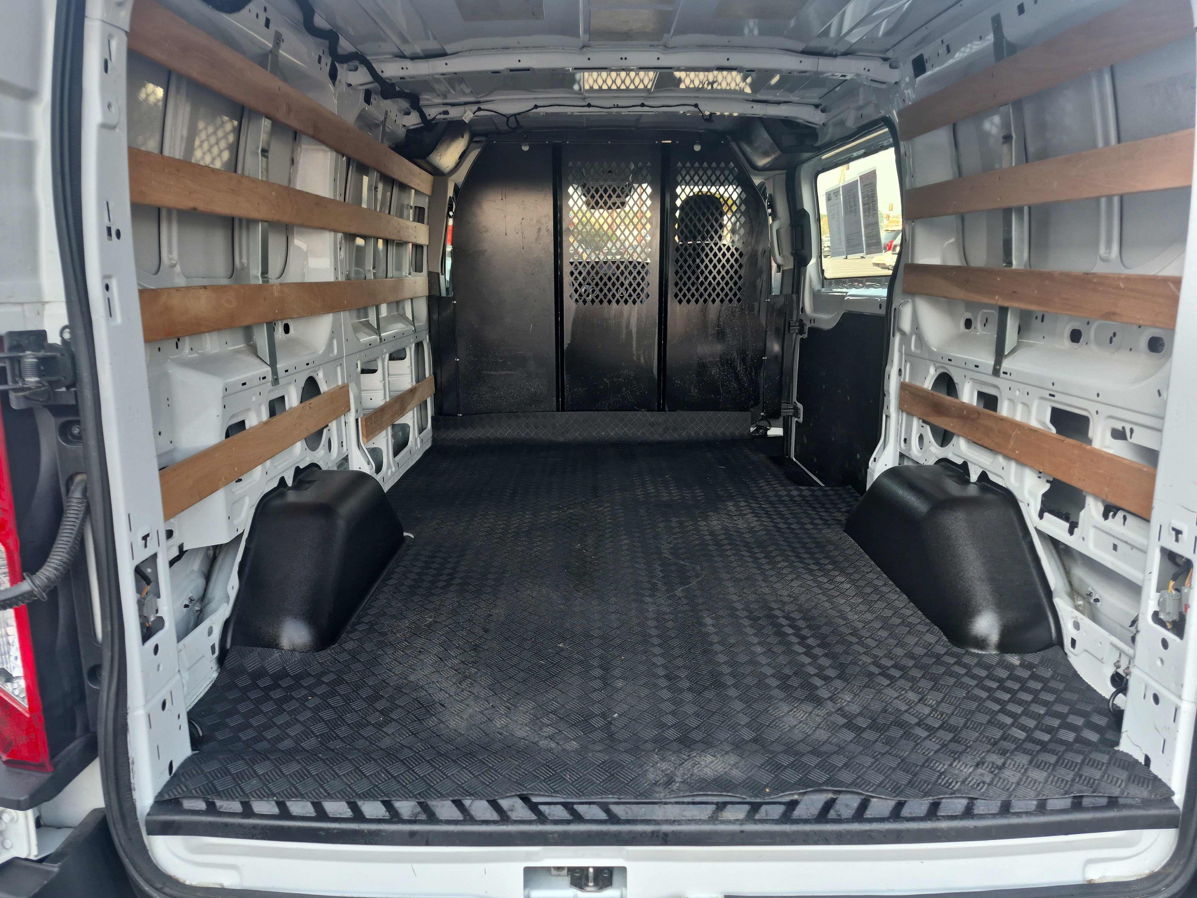 Certified 2024 Ford Transit 250 Low Roof w/ Exterior Upgrade Package image 9