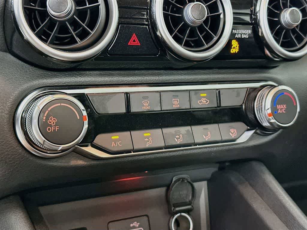 Used 2025 Nissan Sentra S FWD image 17