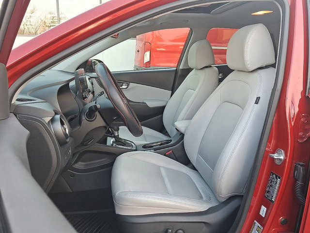 Used 2023 Hyundai Kona Limited image 16