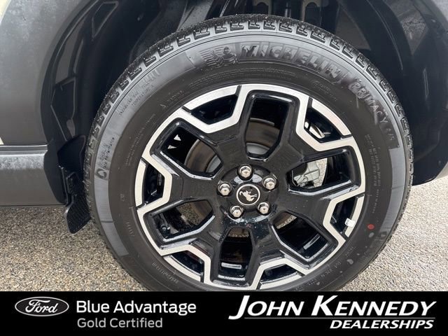 Certified 2025 Ford Bronco Sport Outer Banks w/ Outer Banks Tech Package+ AWD/4WD image 10