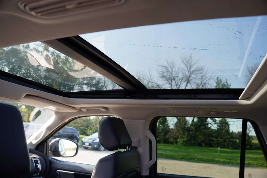 Certified 2025 Ford Expedition Platinum AWD/4WD image 20