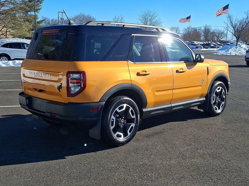 Certified 2022 Ford Bronco Sport Outer Banks w/ Tech Package image 9