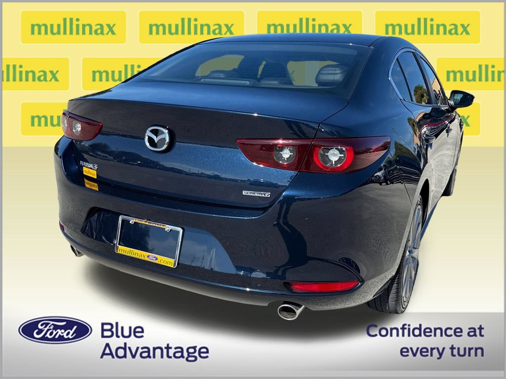 Used 2023 MAZDA MAZDA3 s FWD image 4