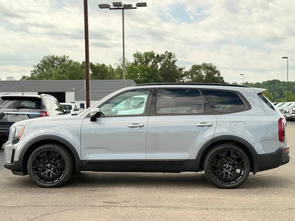 Used 2022 Kia Telluride SX w/ SX Prestige Package AWD/4WD image 39