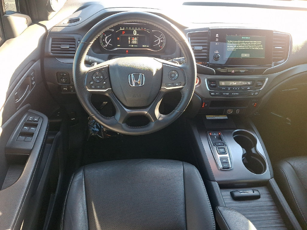 Used 2023 Honda Passport EX-L image 10