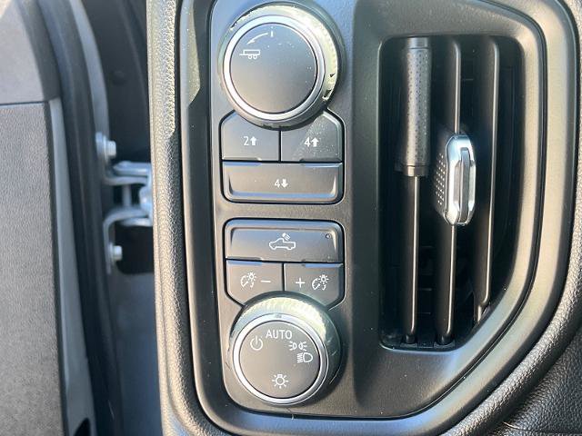 Used 2024 Chevrolet Silverado 2500 Custom w/ Custom Convenience Package AWD/4WD image 17
