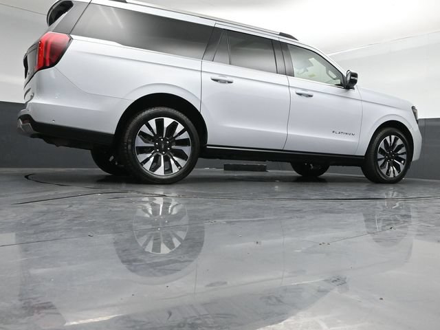 Certified 2025 Ford Expedition Max Platinum w/ Driver's Package AWD/4WD image 44