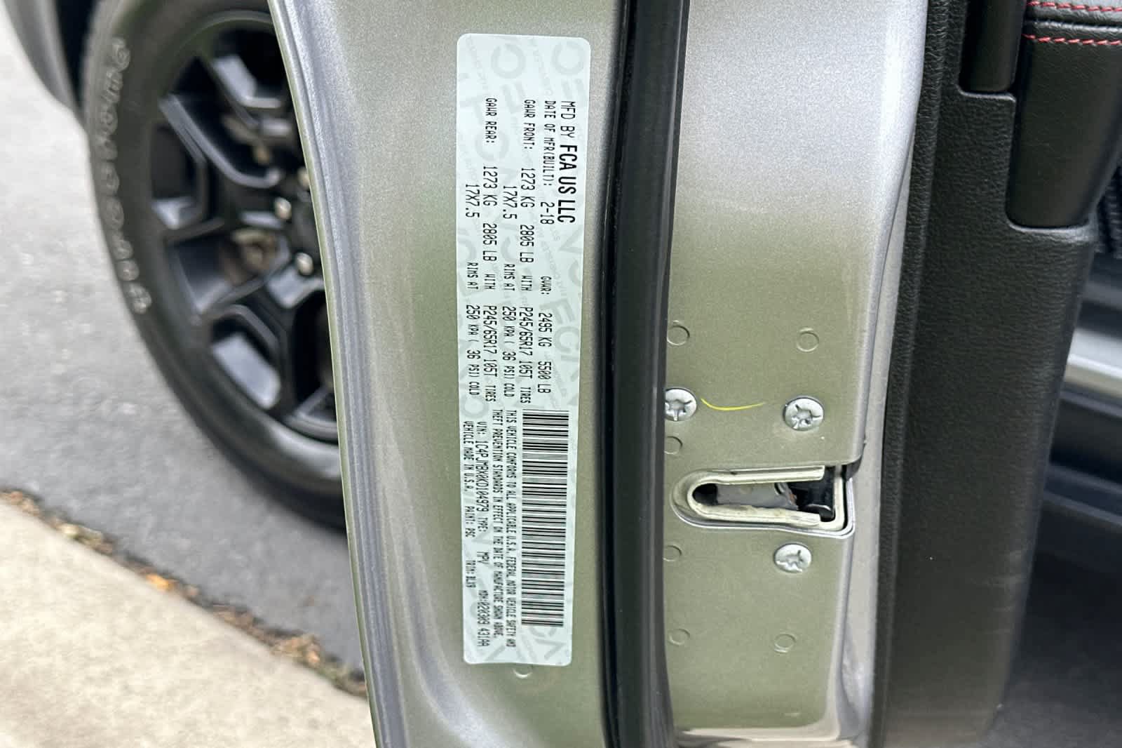 Used 2019 Jeep Cherokee Trailhawk AWD/4WD image 28