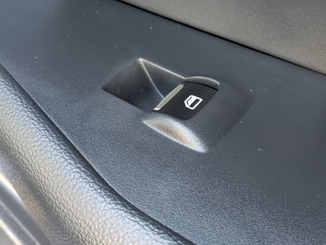 Certified 2024 Ford Expedition Limited image 40