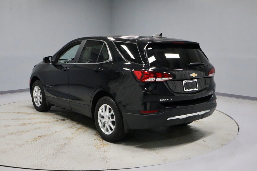 Used 2024 Chevrolet Equinox LT w/ LPO, Floor Liner Package AWD/4WD image 3