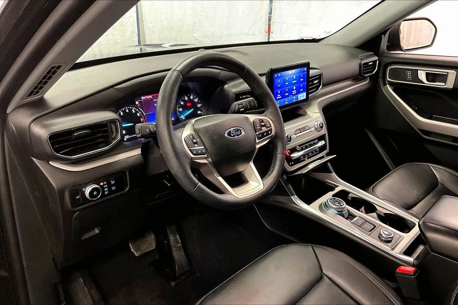 Certified 2023 Ford Explorer XLT w/ Equipment Group 202A image 12