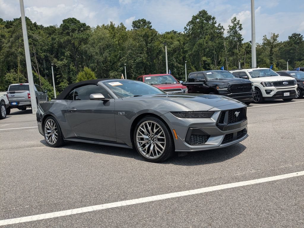 Certified 2025 Ford Mustang GT Premium RWD image 2