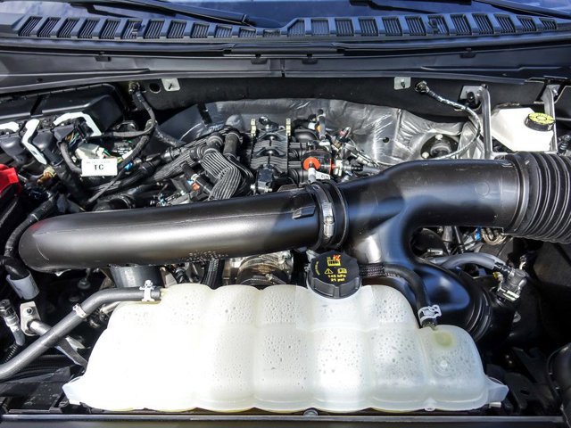 Certified 2025 Ford Expedition Platinum w/ Platinum Ultimate Package image 38