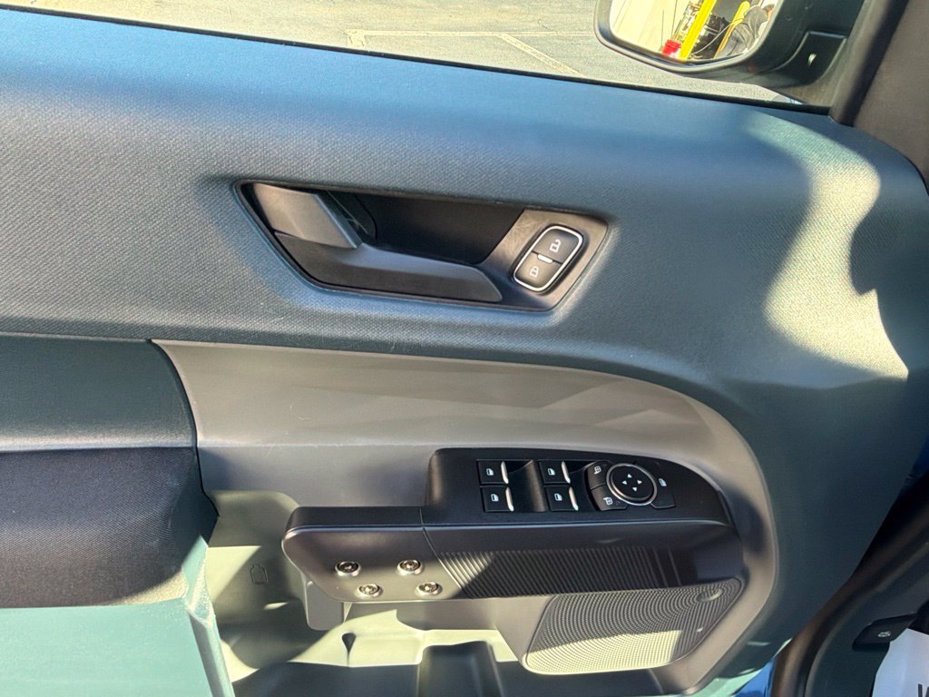 Certified 2024 Ford Maverick XL FWD image 28