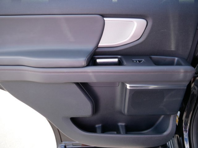 Certified 2025 Ford Expedition Active AWD/4WD image 13