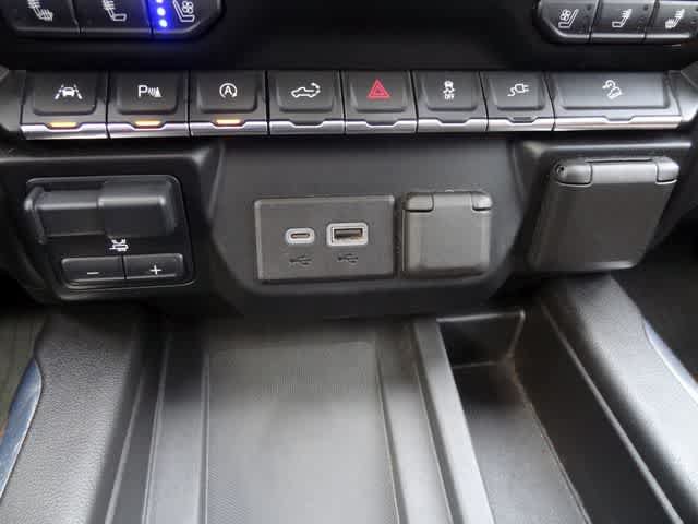 Used 2021 Chevrolet Silverado 1500 High Country w/ Technology Package AWD/4WD image 41