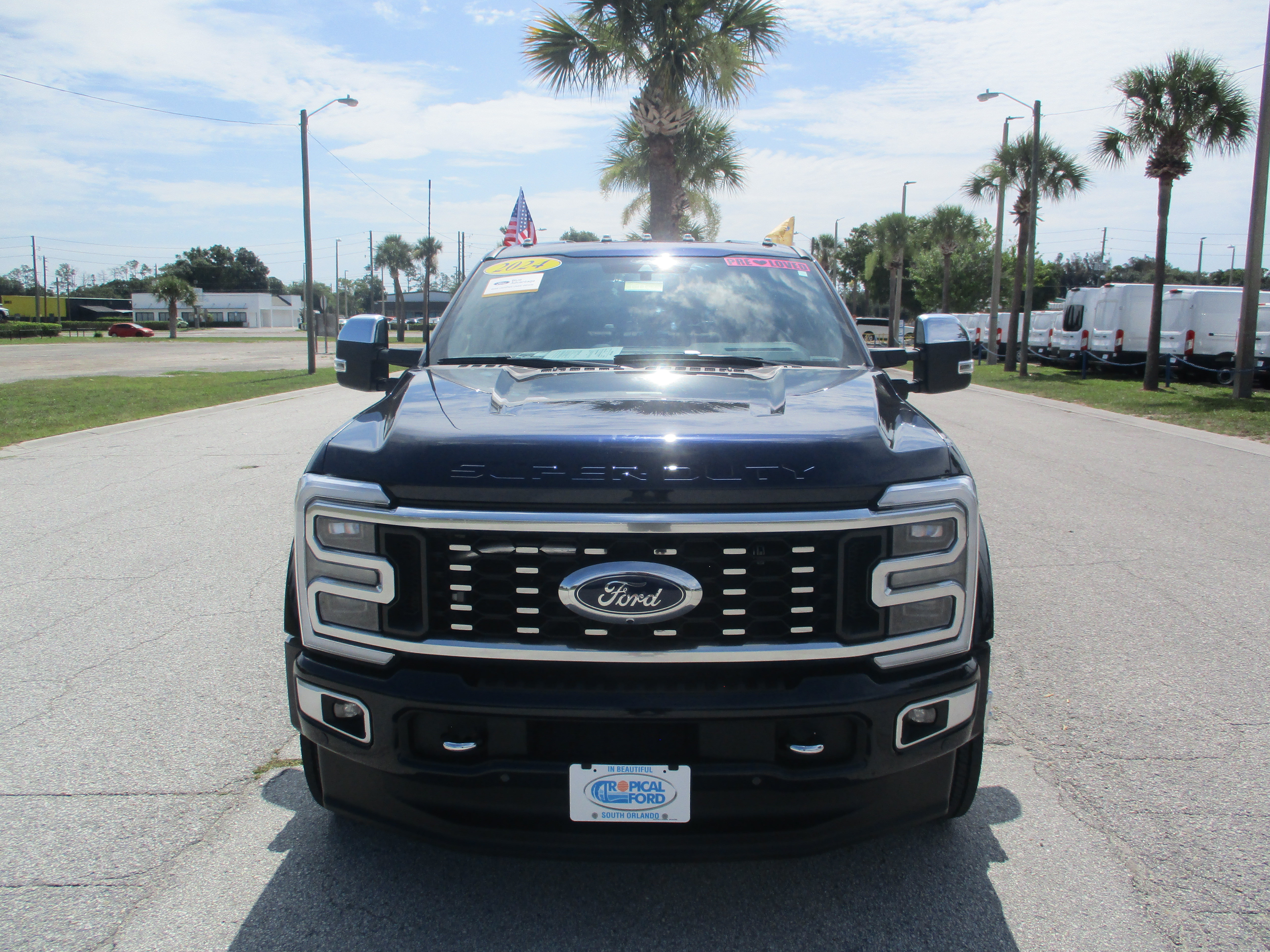 Certified 2024 Ford F450 Platinum w/ FX4 Off-Road Package AWD/4WD image 2