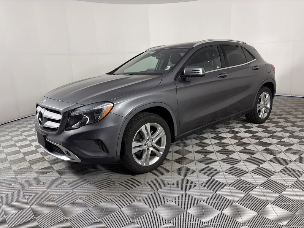 Used 2017 Mercedes-Benz GLA 250 4MATIC image 3
