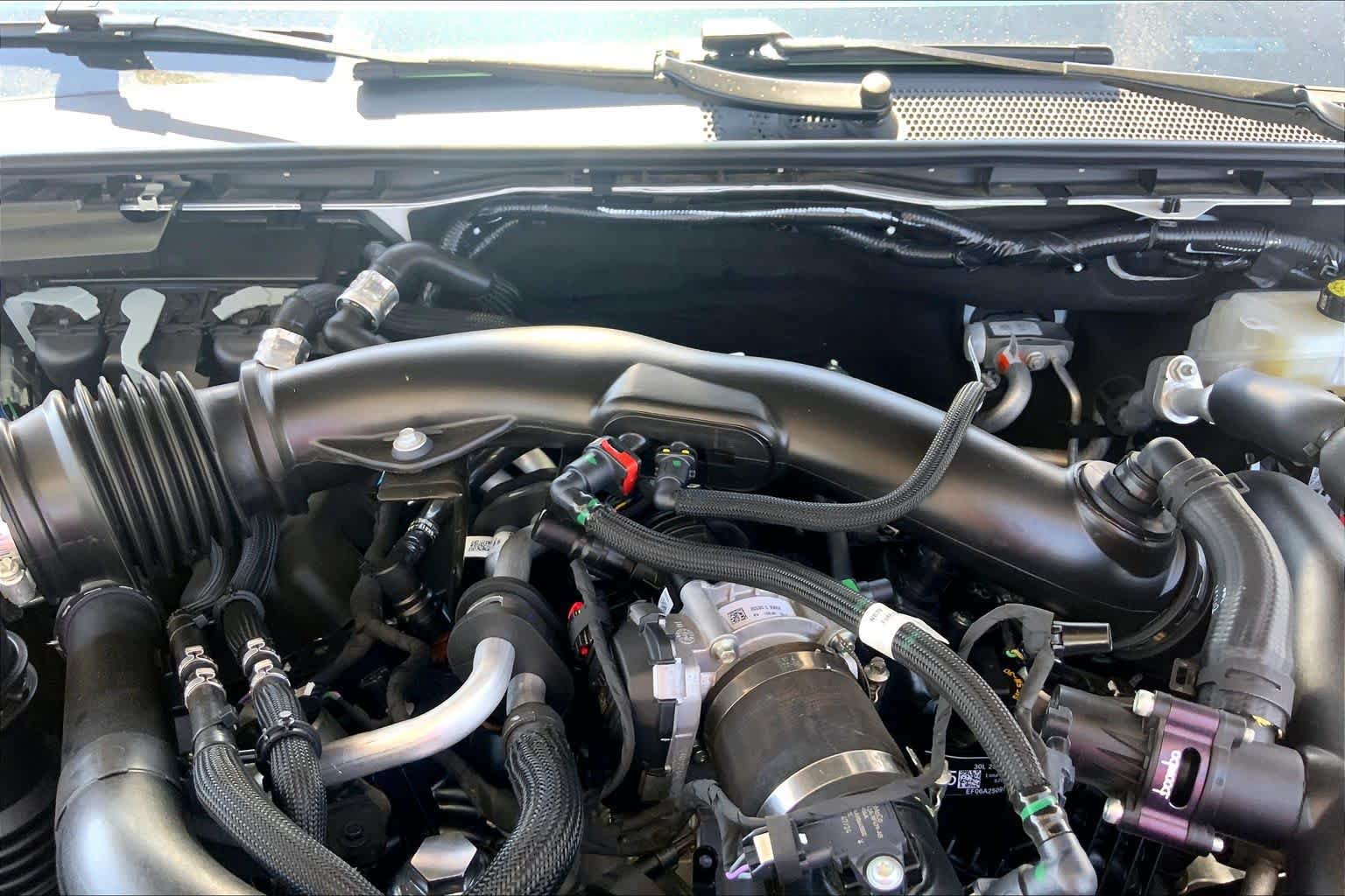 Certified 2025 Ford Ranger Raptor AWD/4WD image 32